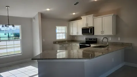 2049 Sw Bayshore Boulevard Port Saint Lucie FL 34984