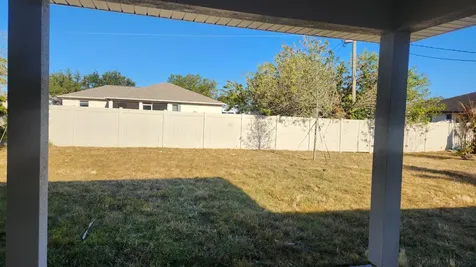 2049 Sw Bayshore Boulevard Port Saint Lucie FL 34984
