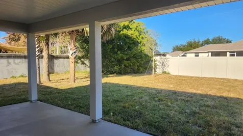 2049 Sw Bayshore Boulevard Port Saint Lucie FL 34984