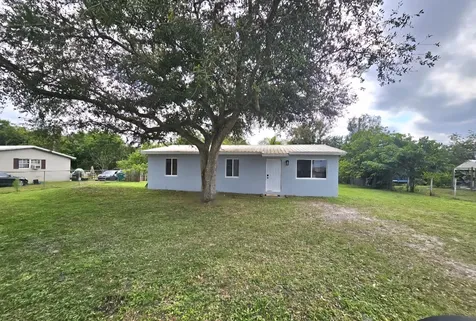 7860 Nw 16 Street Okeechobee FL 34974