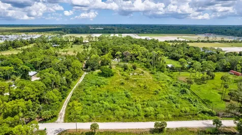 15532 43rd Road Loxahatchee Groves FL 33470