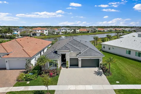 12265 Waterstone Circle Palm Beach Gardens FL 33412