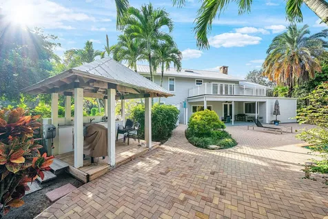 8260 Native Dancer Road Palm Beach Gardens FL 33418