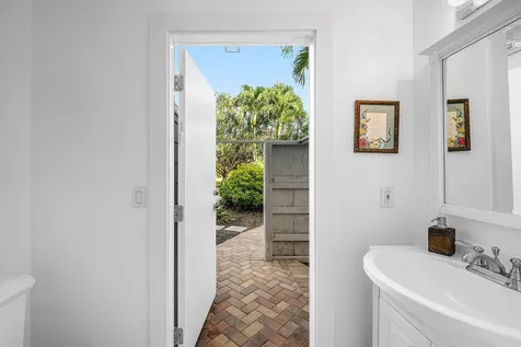 8260 Native Dancer Road Palm Beach Gardens FL 33418