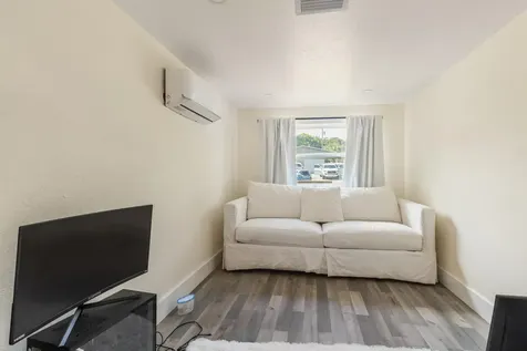 710 S Pine Street Lake Worth Beach FL 33460