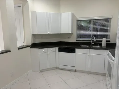 15864 Sw 10th Street Pembroke Pines FL 33027