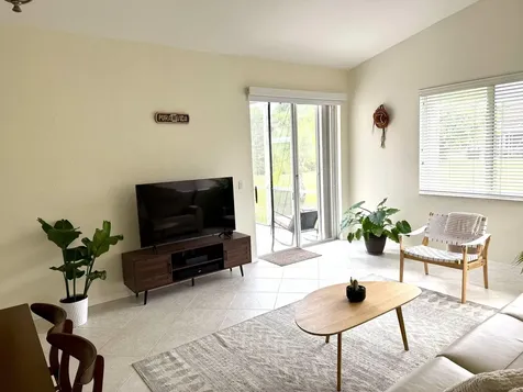 15864 Sw 10th Street Pembroke Pines FL 33027