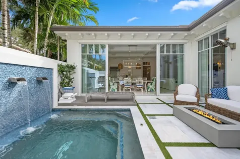 104 Lanitee Circle Jupiter FL 33458