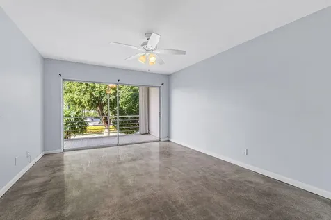 200 Waterway Drive Lantana FL 33462