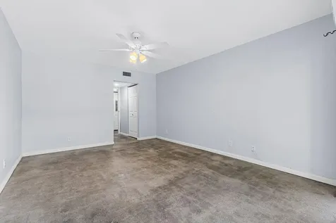 200 Waterway Drive Lantana FL 33462