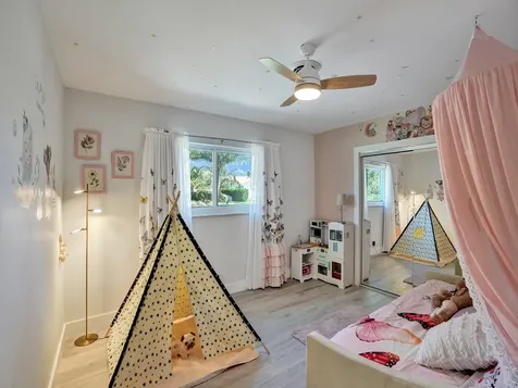 3821 Ne 29th Avenue Lighthouse Point FL 33064