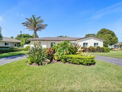 3821 Ne 29th Avenue Lighthouse Point FL 33064