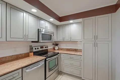 2800 N Ocean Drive Singer Island FL 33404