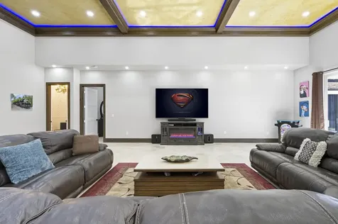 8350 Whispering Oak Way West Palm Beach FL 33411
