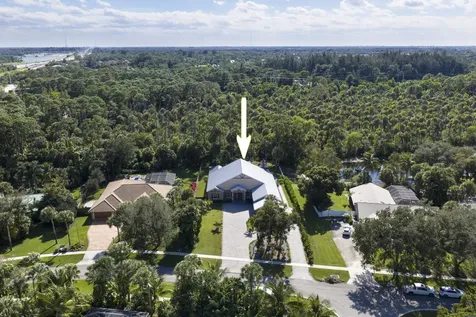 8350 Whispering Oak Way West Palm Beach FL 33411