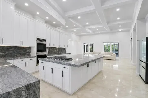 8350 Whispering Oak Way West Palm Beach FL 33411