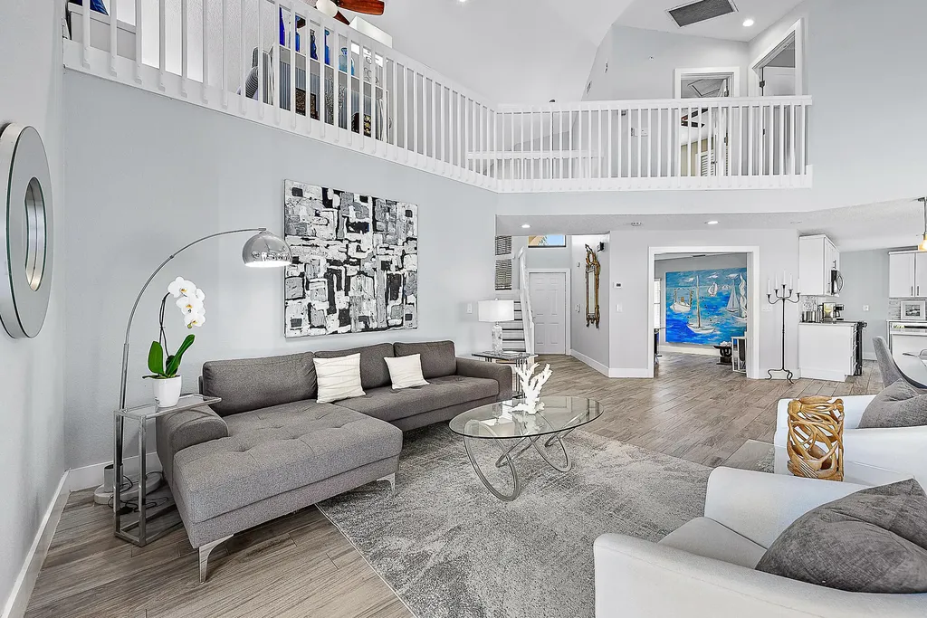 2596 La Cristal Circle Palm Beach Gardens FL 33410