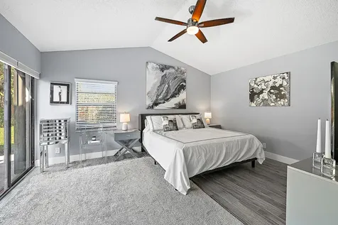 2596 La Cristal Circle Palm Beach Gardens FL 33410