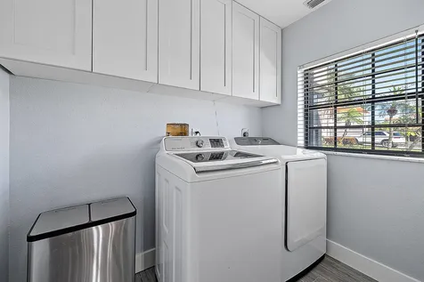 2596 La Cristal Circle Palm Beach Gardens FL 33410