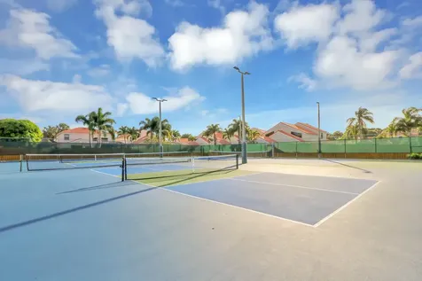 2596 La Cristal Circle Palm Beach Gardens FL 33410