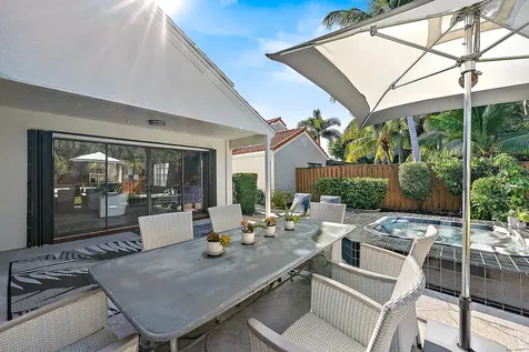 2596 La Cristal Circle Palm Beach Gardens FL 33410