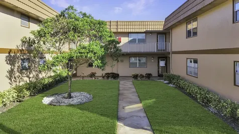 308 Brittany G Delray Beach FL 33446