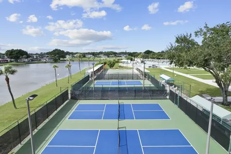 308 Brittany G Delray Beach FL 33446