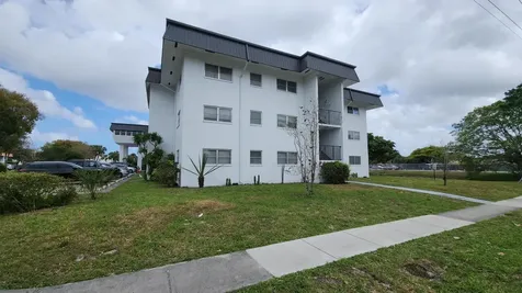 4880 Nw 22nd Street Lauderhill FL 33313