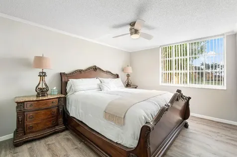 135 Yacht Club Way Hypoluxo FL 33462