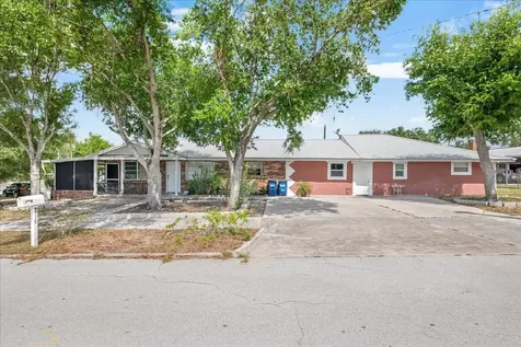 216 Micco Avenue Sebring FL 33870