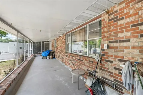 216 Micco Avenue Sebring FL 33870