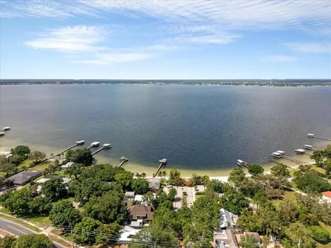 216 Micco Avenue Sebring FL 33870