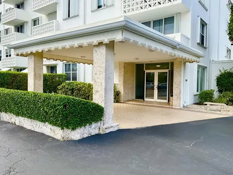2840 S Ocean Boulevard Palm Beach FL 33480