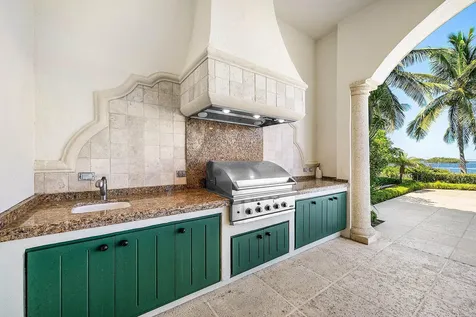 6381 Se Harbor Circle Stuart FL 34996