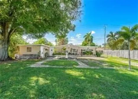 3775 Serubi Avenue Palm Springs FL 33461