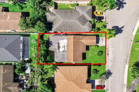 2860 Nw 8th Place Fort Lauderdale FL 33311