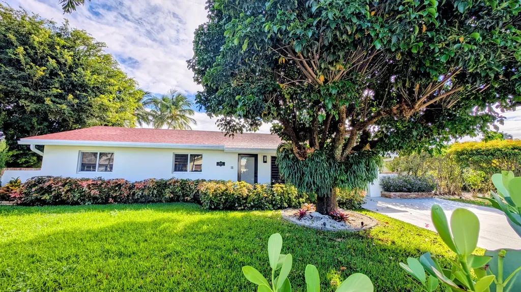 Lake Clarke Shores FL 33406