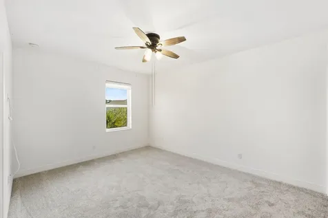 956 Ne Trailside Run Port Saint Lucie FL 34983