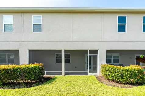 956 Ne Trailside Run Port Saint Lucie FL 34983