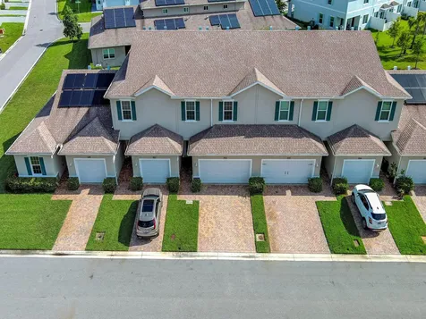 956 Ne Trailside Run Port Saint Lucie FL 34983