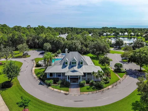 956 Ne Trailside Run Port Saint Lucie FL 34983