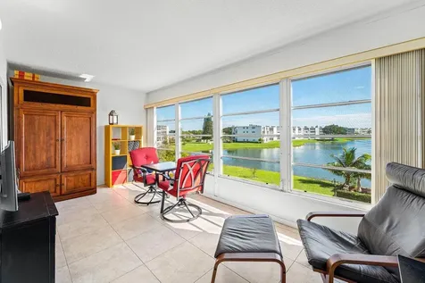 373 Wellington West Palm Beach FL 33417