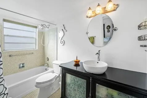 373 Wellington West Palm Beach FL 33417