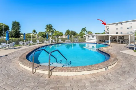 373 Wellington West Palm Beach FL 33417