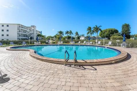 373 Wellington West Palm Beach FL 33417