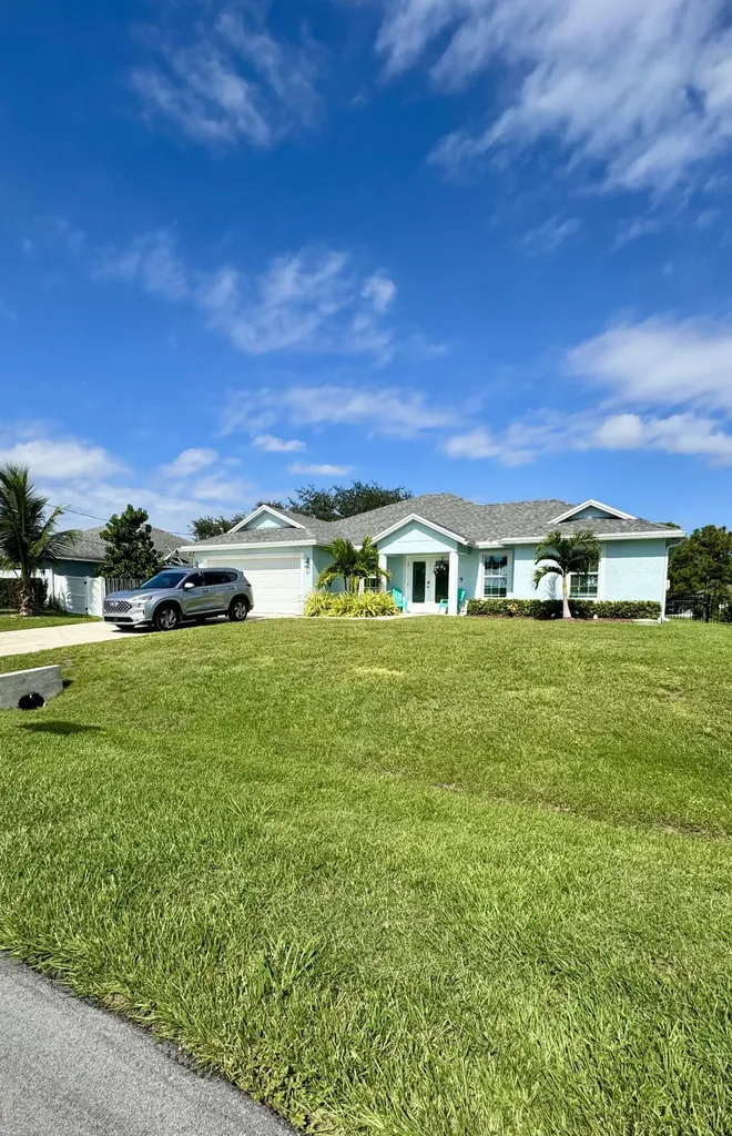 1801 Sw Dalmatian Avenue Port Saint Lucie FL 34953