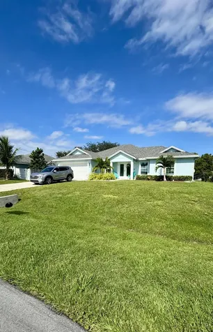 1801 Sw Dalmatian Avenue Port Saint Lucie FL 34953