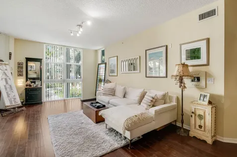 804 E Windward Way Lantana FL 33462