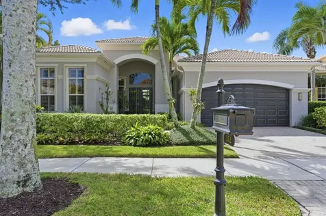 352 Vizcaya Drive Palm Beach Gardens FL 33418
