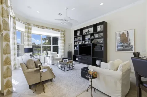 352 Vizcaya Drive Palm Beach Gardens FL 33418